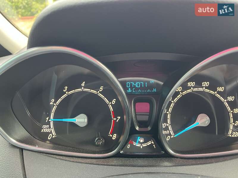 Мікровен Ford B-Max 2013 в Луцьку