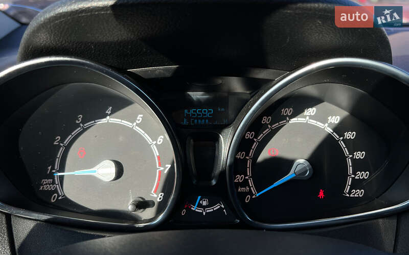 Микровэн Ford B-Max 2014 в Львове фото 11 Микровэн Ford B-Max 2014 в Львове