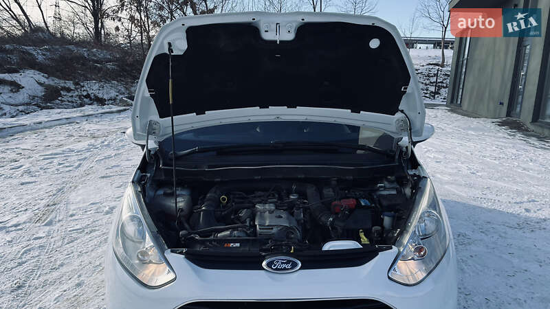 Микровэн Ford B-Max 2014 в Львове