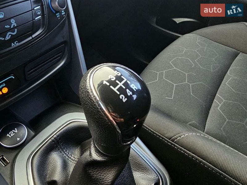 Микровэн Ford B-Max 2014 в Киеве