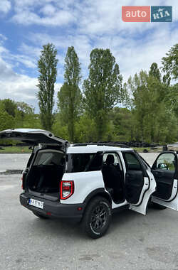 Позашляховик / Кросовер Ford Bronco Sport 2021 в 
