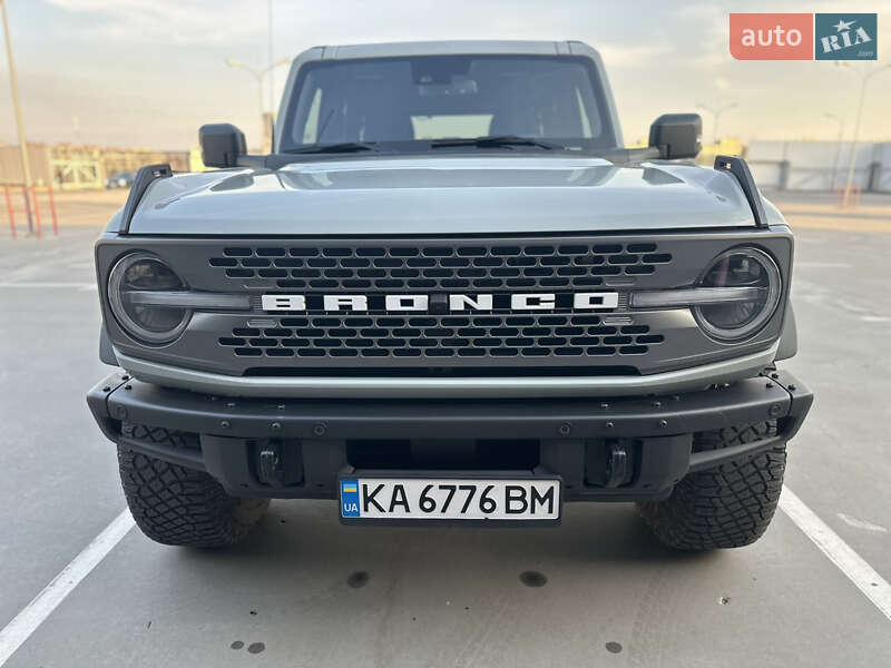 Ford Bronco 2023
