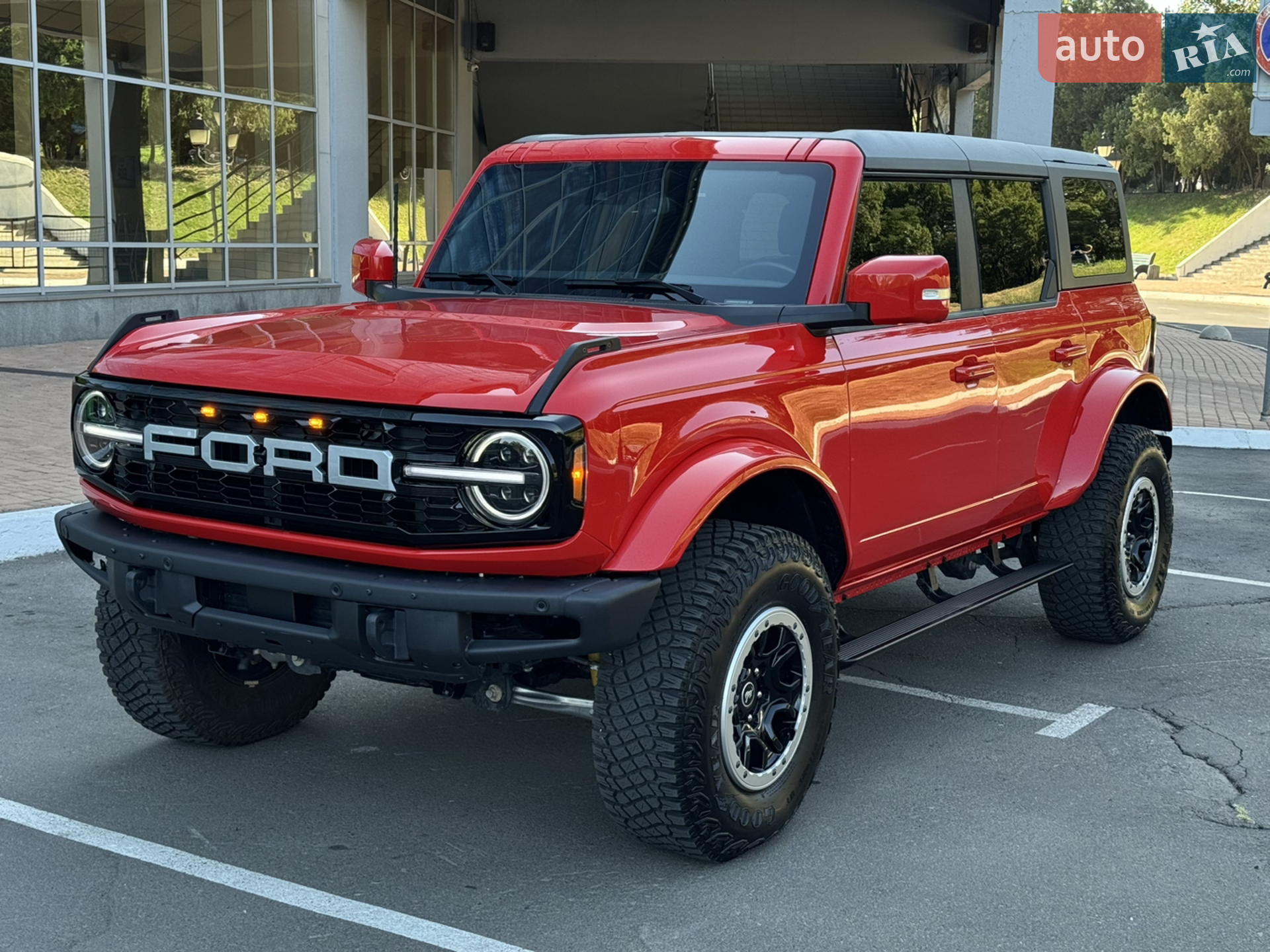 2023 Ford Bronco - мініатюра 2