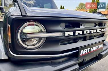 Позашляховик / Кросовер Ford Bronco 2023 в 