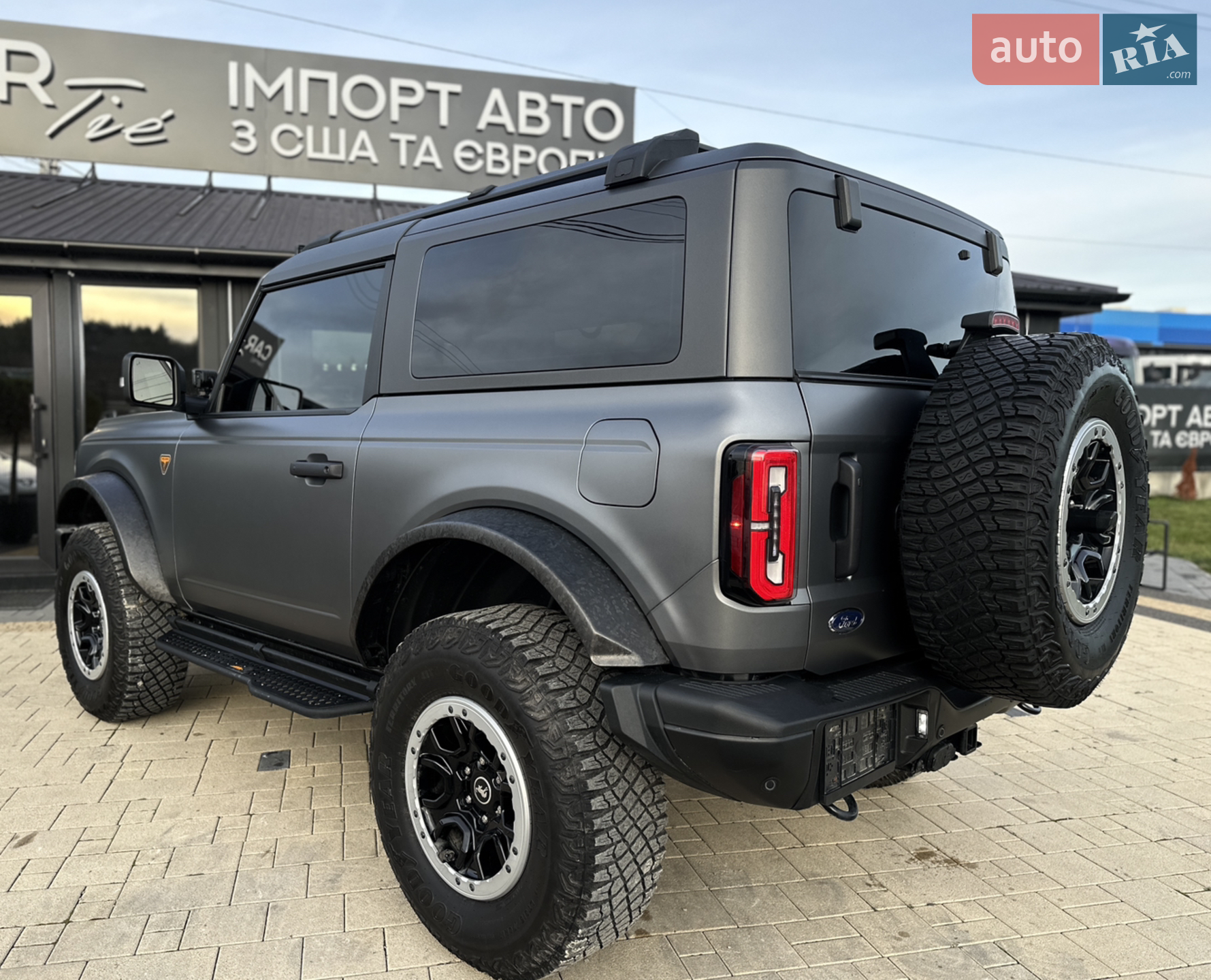 2022 Ford Bronco - мініатюра 18