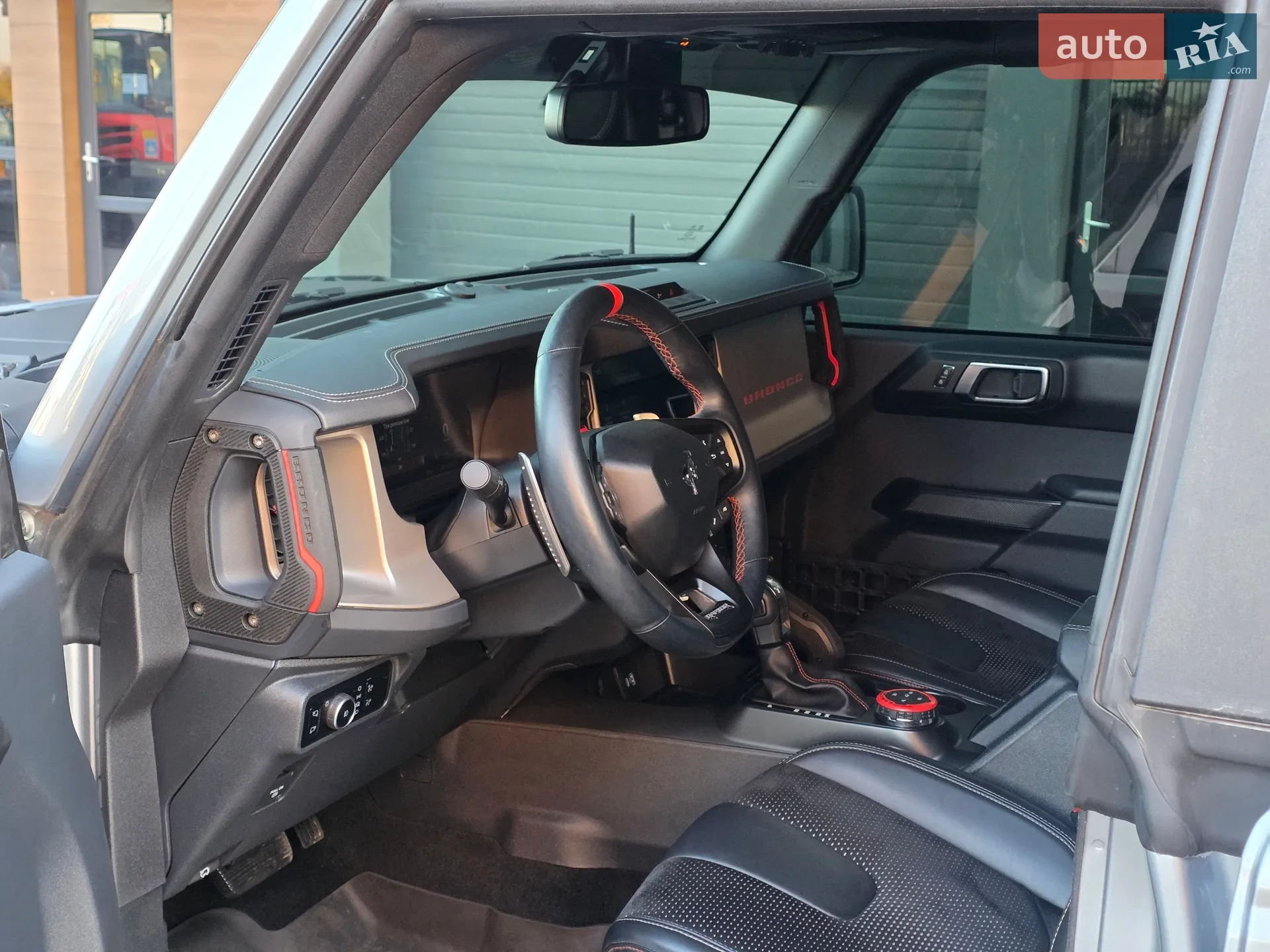 2024 Ford Bronco - мініатюра 23