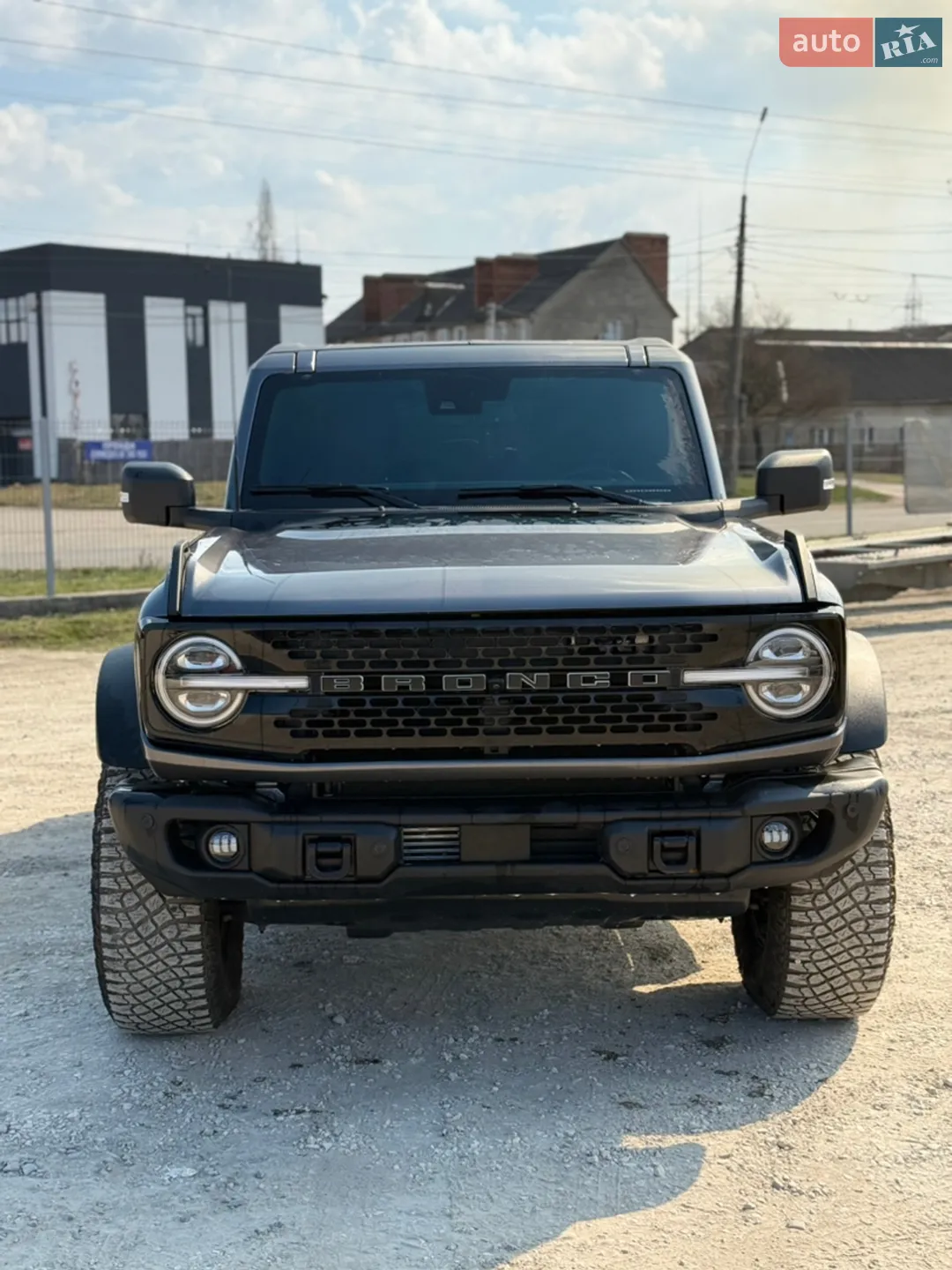 2022 Ford Bronco - фото 1