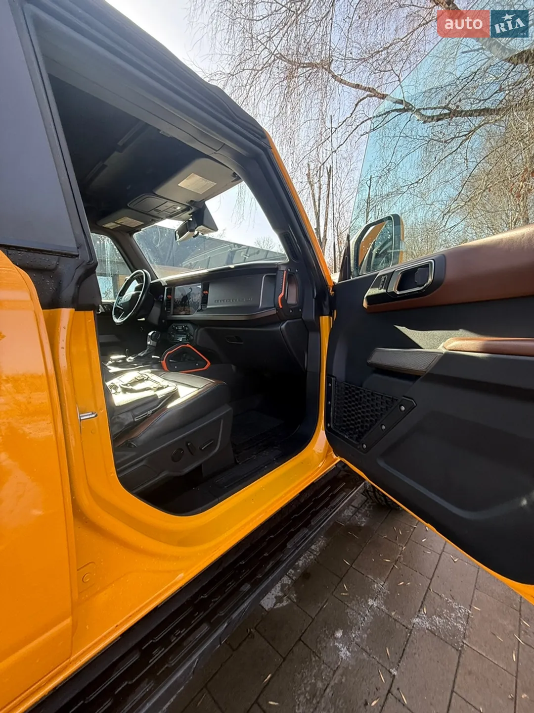 2021 Ford Bronco - мініатюра 3