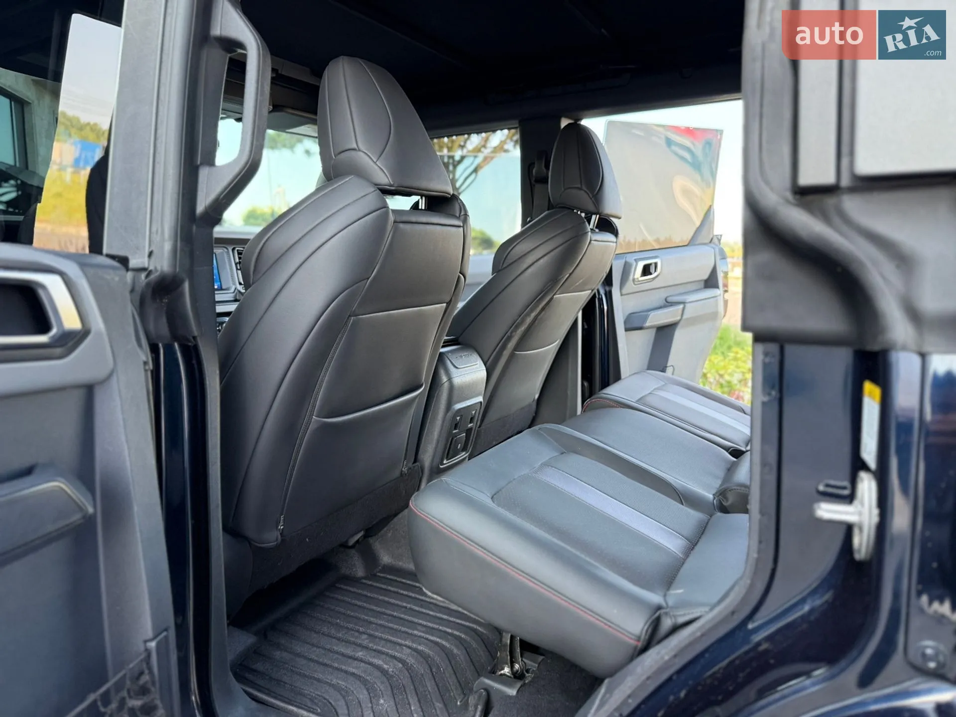 2021 Ford Bronco - мініатюра 44