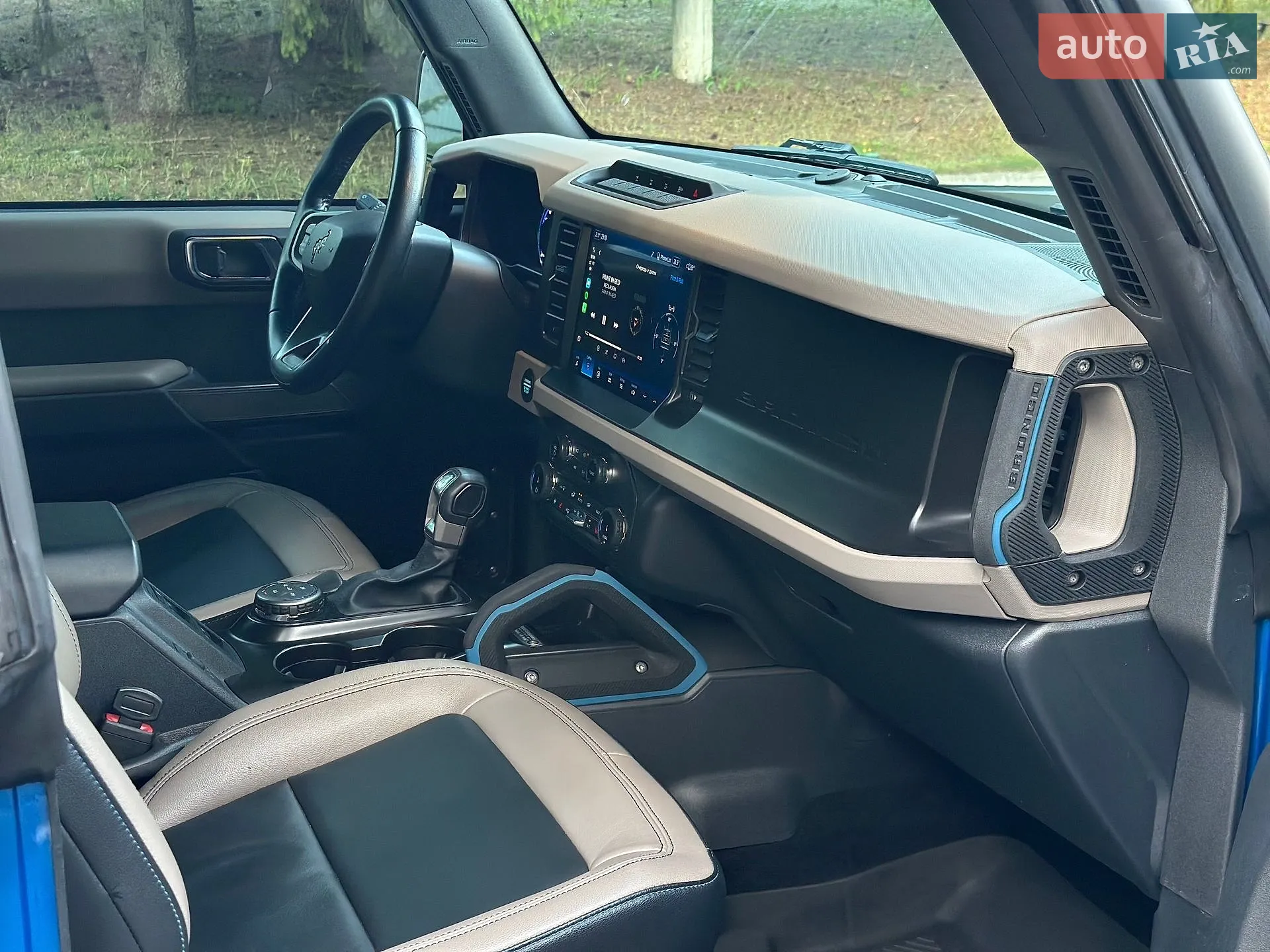 2022 Ford Bronco - мініатюра 21
