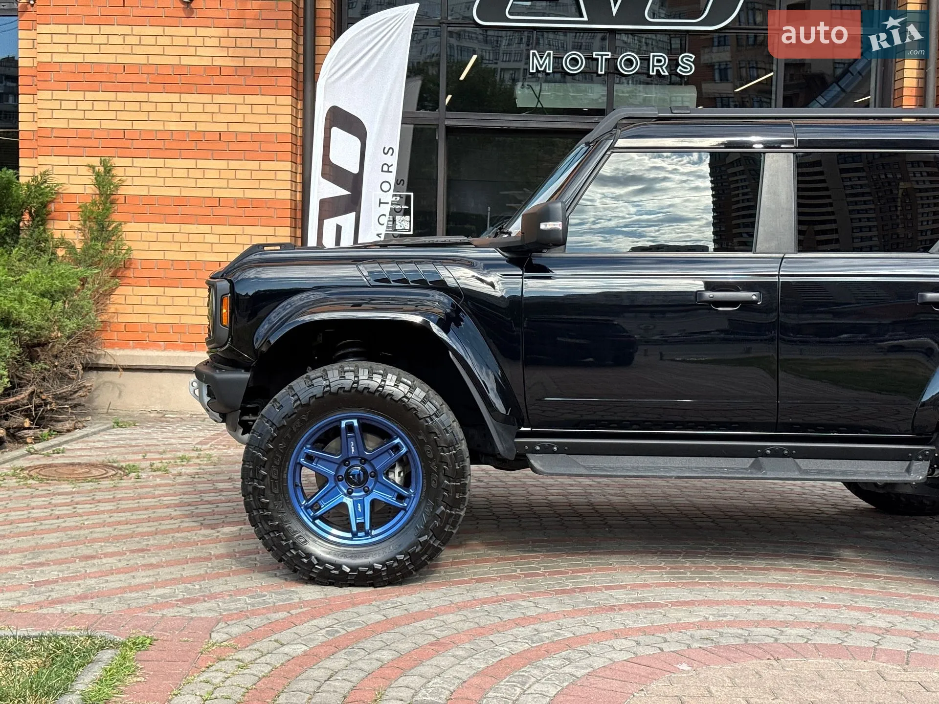 2024 Ford Bronco - мініатюра 4