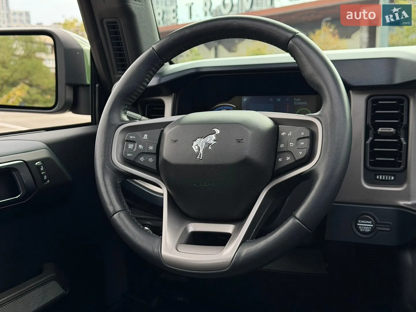 2022 Ford Bronco - мініатюра 20