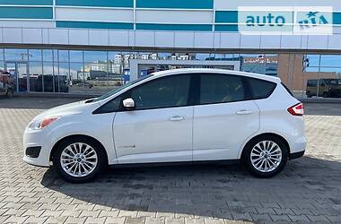 Седан Ford C-Max 2017 в 