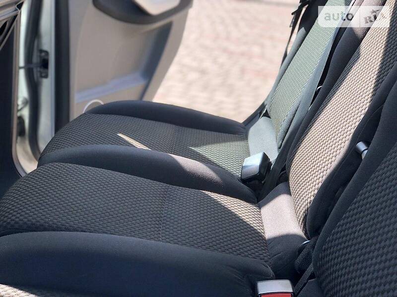 Універсал Ford C-Max 2009 в Коломиї