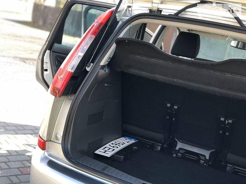 Універсал Ford C-Max 2009 в Коломиї