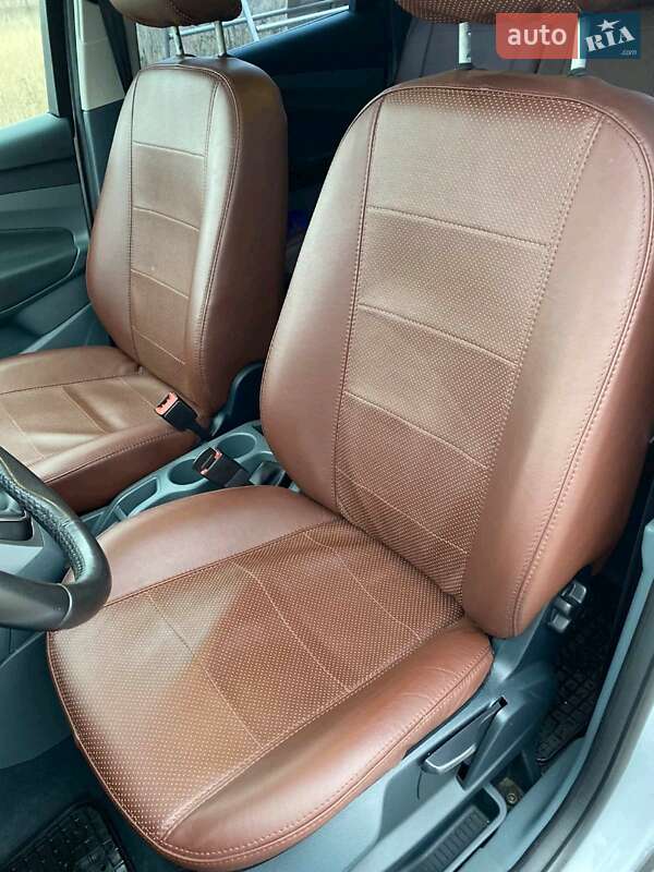 Минивэн Ford C-Max 2012 в Гусятине фото 15 Минивэн Ford C-Max 2012 в Гусятине