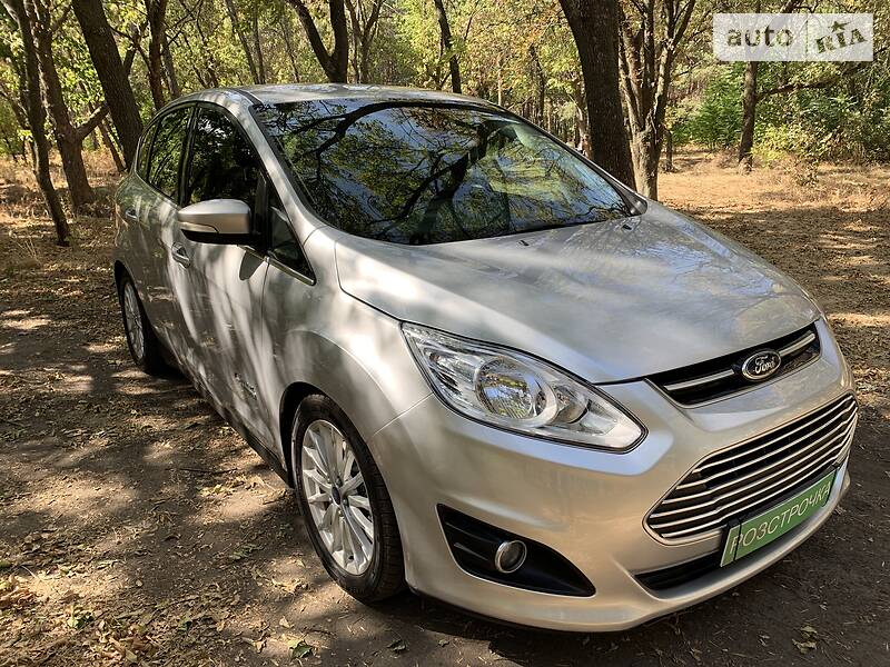 Универсал Ford C-Max 2015 в 