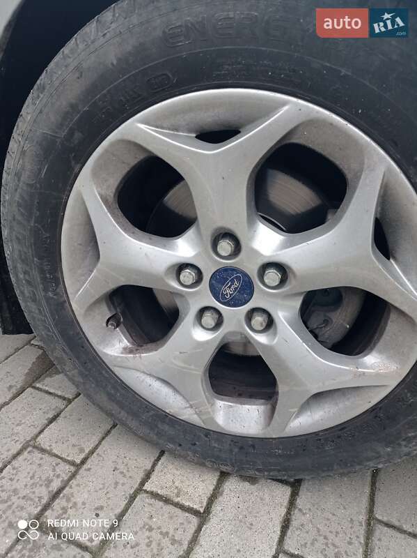 Хэтчбек Ford C-Max 2013 в Дрогобыче