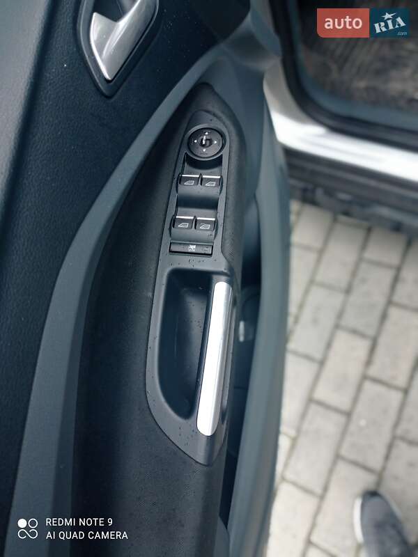 Хэтчбек Ford C-Max 2013 в Дрогобыче