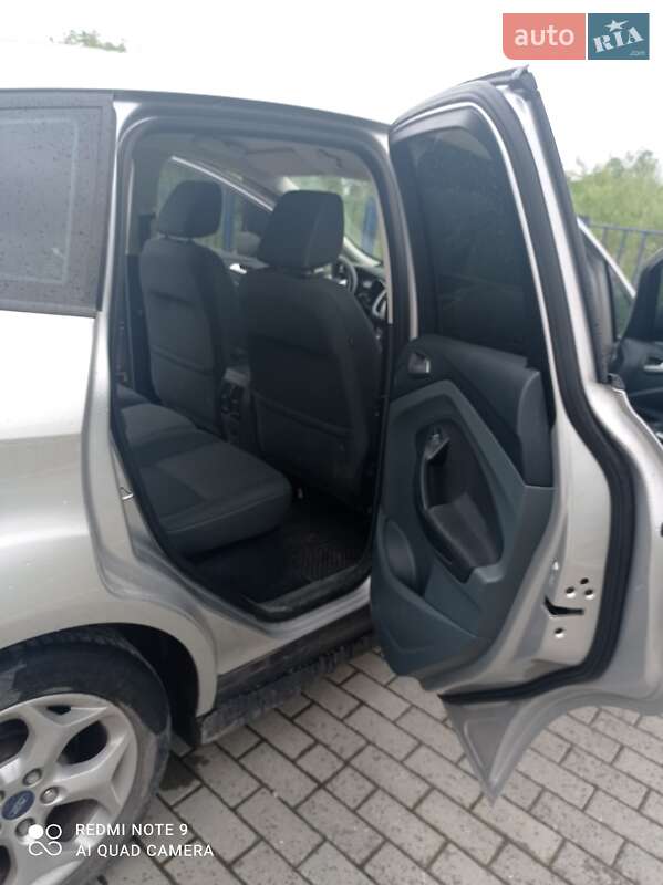 Хэтчбек Ford C-Max 2013 в Дрогобыче