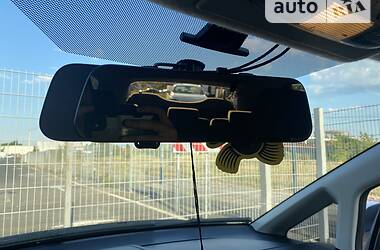 Хэтчбек Ford C-Max 2010 в 