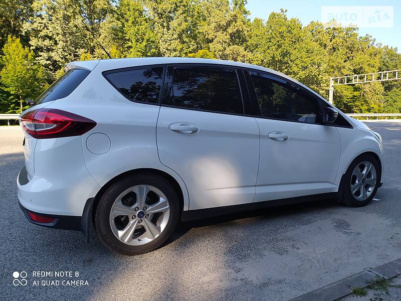 Минивэн Ford C-Max 2016 в 