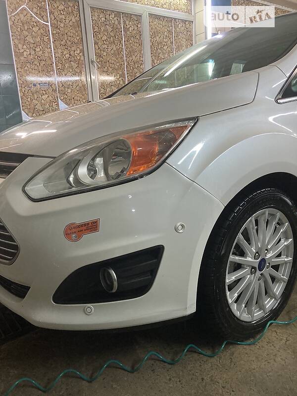 Мінівен Ford C-Max 2016 в Житомирі