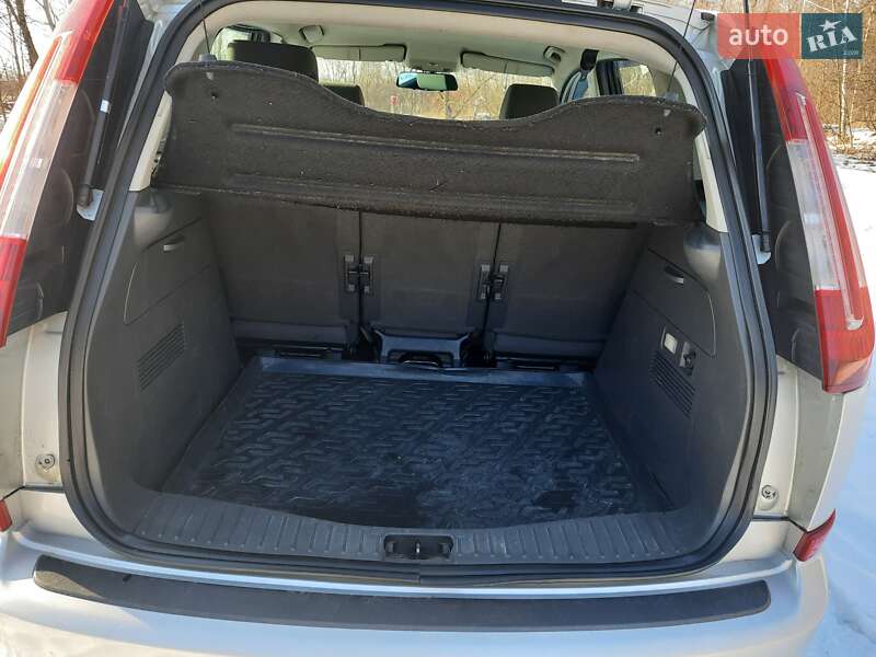 Микровэн Ford C-Max 2008 в Киеве