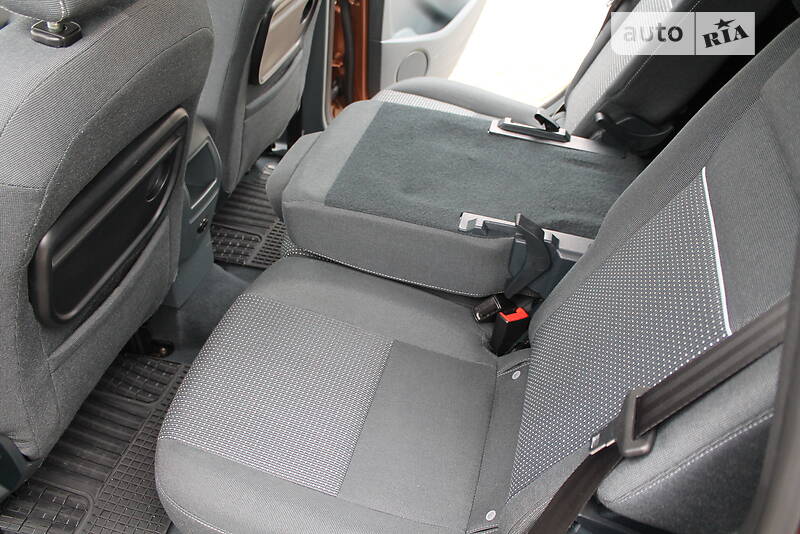 Універсал Ford C-Max 2013 в Дрогобичі
