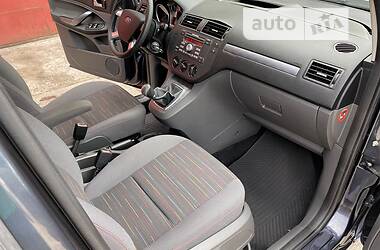 Мінівен Ford C-Max 2009 в 