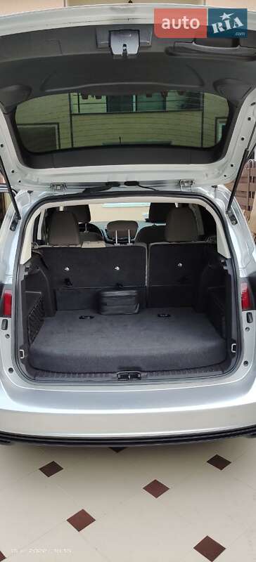 Мікровен Ford C-Max 2014 в Ірпені
