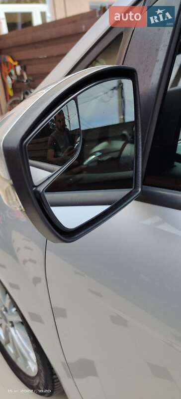 Мікровен Ford C-Max 2014 в Ірпені