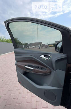 Мікровен Ford C-Max 2013 в Сарнах