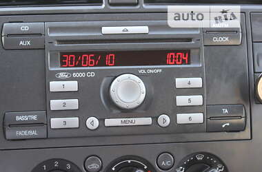 Микровэн Ford C-Max 2010 в 