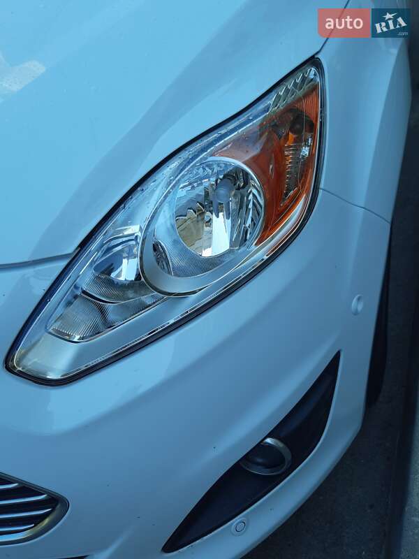 Минивэн Ford C-Max 2016 в Виннице