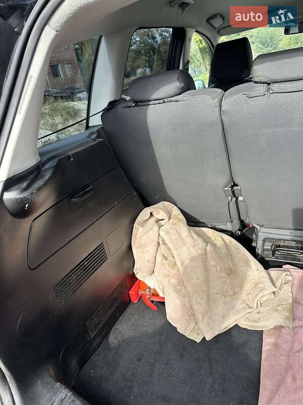 Минивэн Ford C-Max 2010 в Бережанах