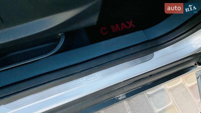 Ford C-Max, фото з оголошення