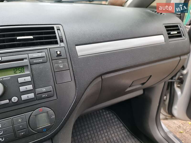 Минивэн Ford C-Max 2005 в Ирпене фото 33 Минивэн Ford C-Max 2005 в Ирпене