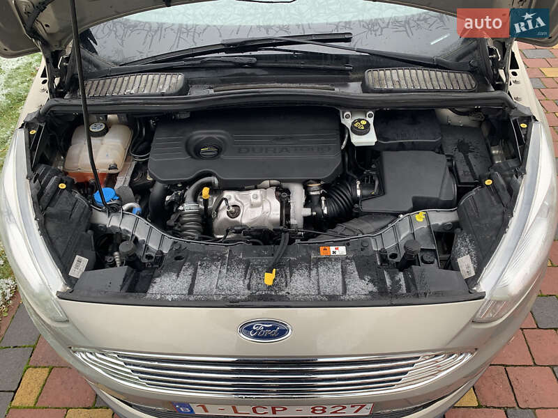 Микровэн Ford C-Max 2015 в Львове