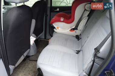 Минивэн Ford C-Max 2010 в 