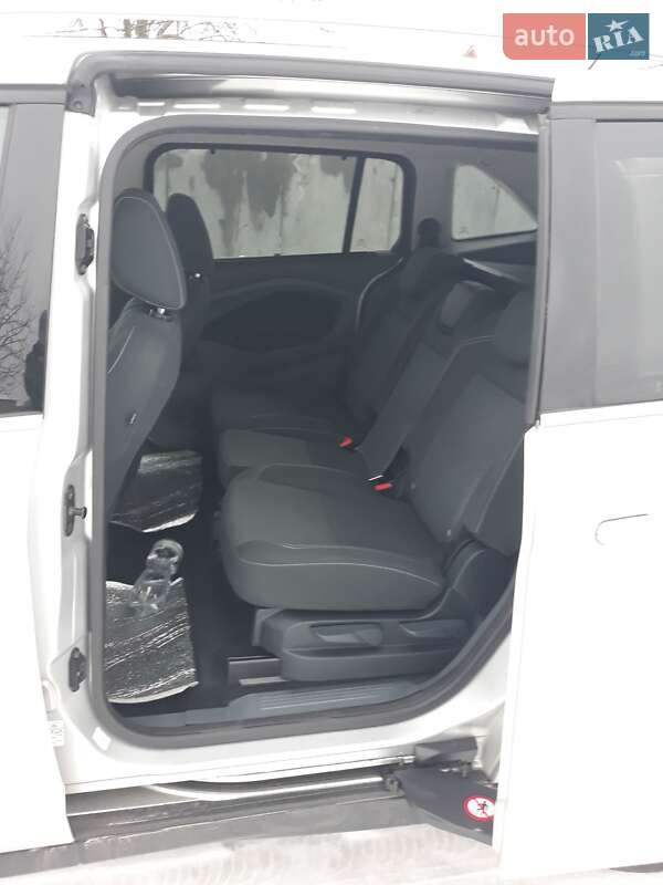 Мінівен Ford C-Max 2012 в Сумах фото 3 Мінівен Ford C-Max 2012 в Сумах