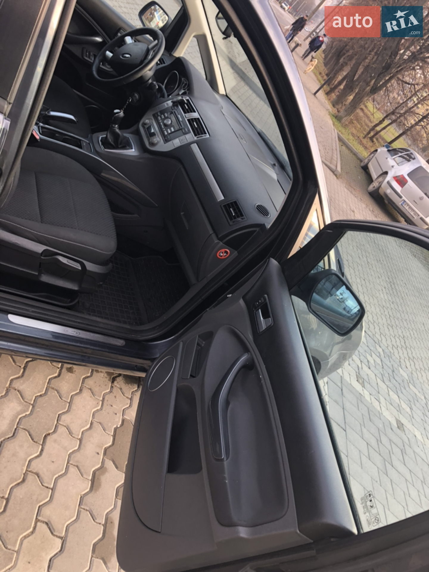 2010 Ford C-MAX - мініатюра 11