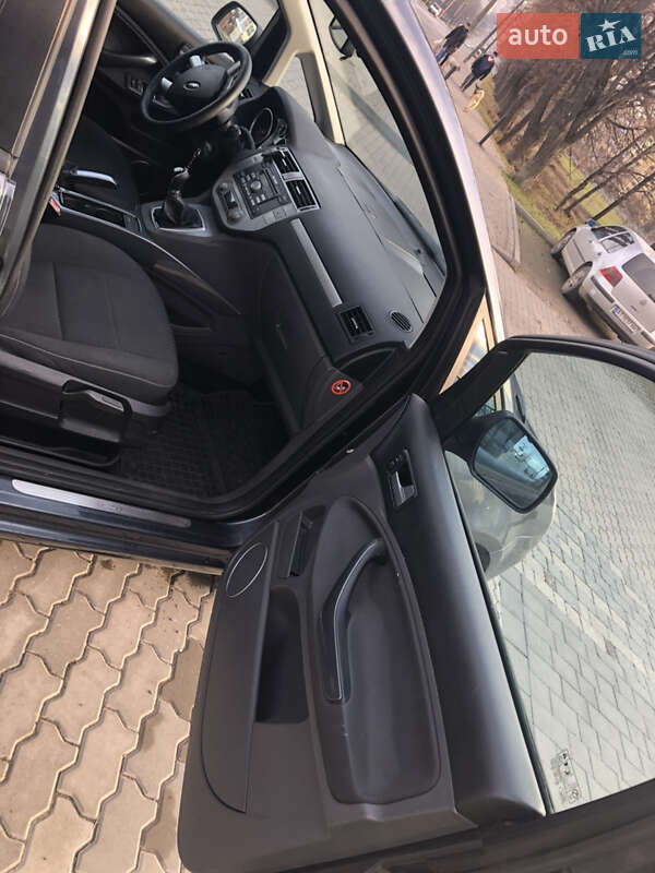 Минивэн Ford C-Max 2010 в Городенке