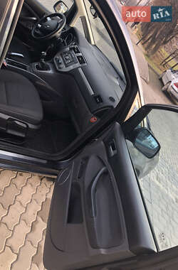 Минивэн Ford C-Max 2010 в 