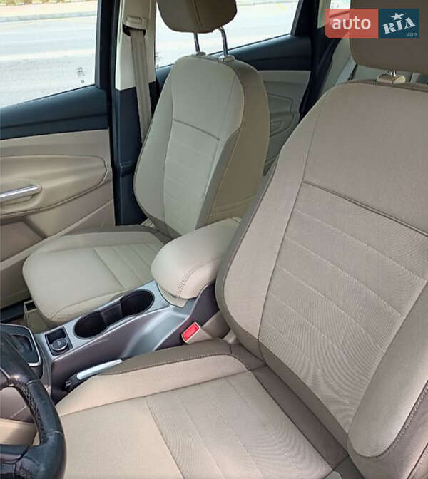 Минивэн Ford C-Max 2015 в Киеве