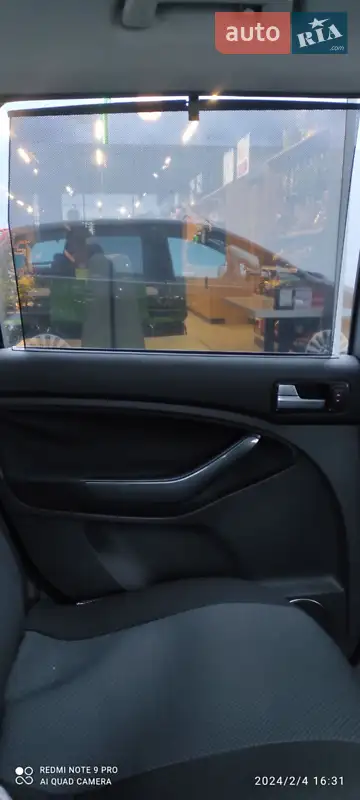Минивэн Ford C-Max 2009 в 