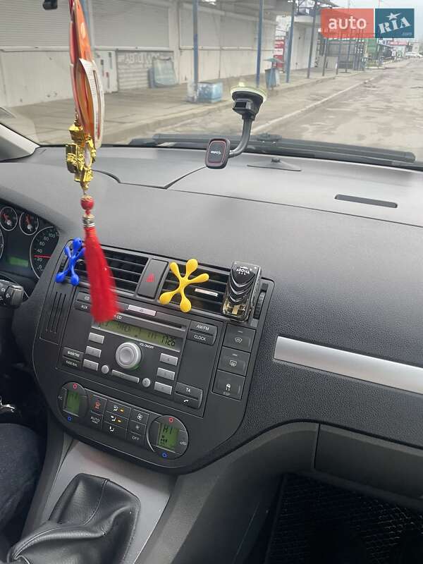 Мінівен Ford C-Max 2005 в Вараші