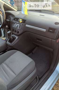 Мінівен Ford C-Max 2003 в Рівному