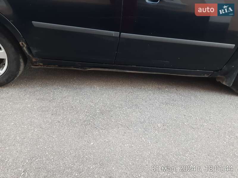 Минивэн Ford C-Max 2007 в Александрие