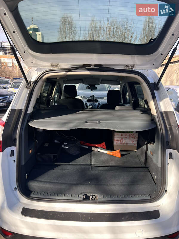 Мінівен Ford C-Max 2014 в Києві
